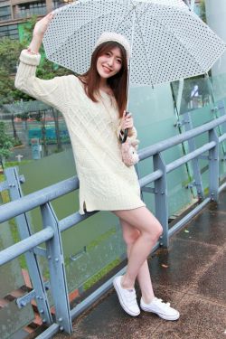 尼斯湖水怪电影国语